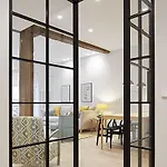 Marcial Central, Modern And New. 산세바스티안